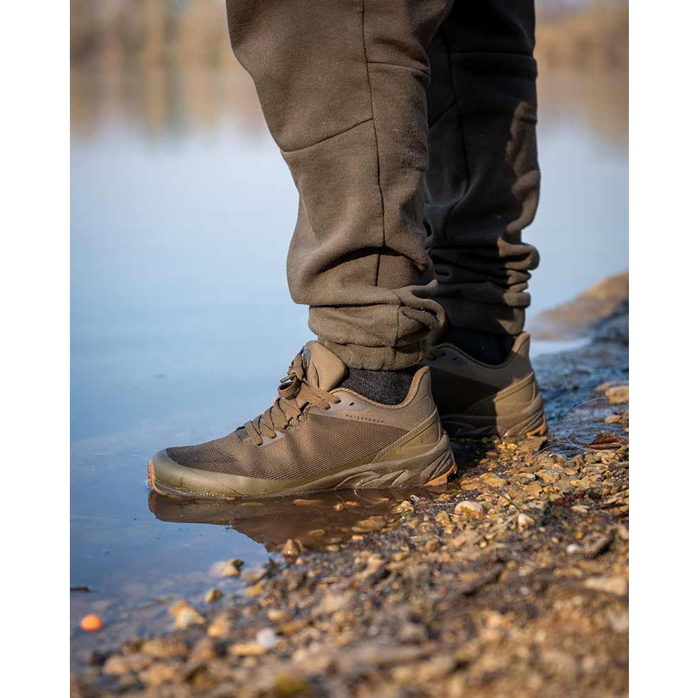 Cfw228 Fox Explorer Trainers In Use Jpgs 4