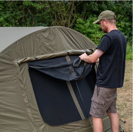 Ap A0530041 Revolvengbivvy2personoverwrap 006 Inuse
